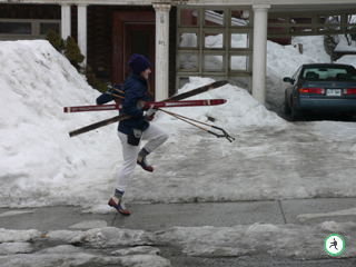 Skieuse gambadeuse